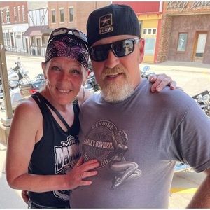 Meet your Posher, Kelli spiker